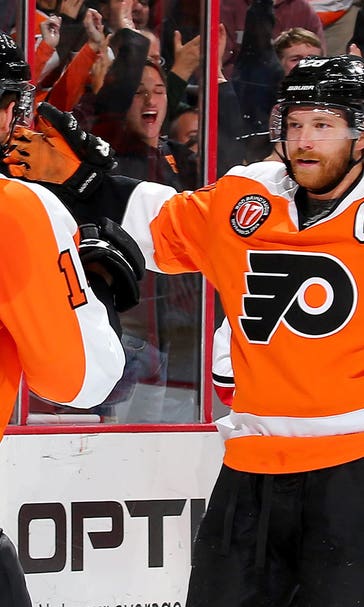 Flyers' Couturier eyes return, Giroux out vs. Hurricanes